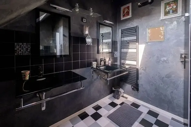 Kır Evi, Banyolu/Duşlu, Bahçe Manzaralı