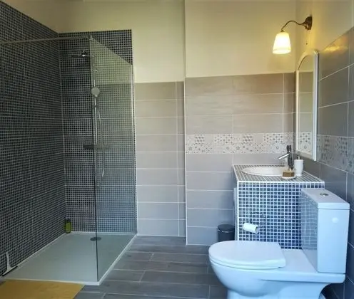 Comfort Tek Büyük veya İki Ayrı Yataklı Oda