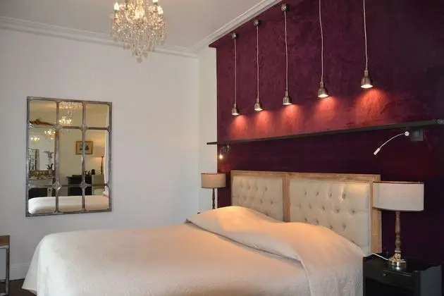 Deluxe Tek Büyük veya İki Ayrı Yataklı Oda, Bahçe Manzaralı