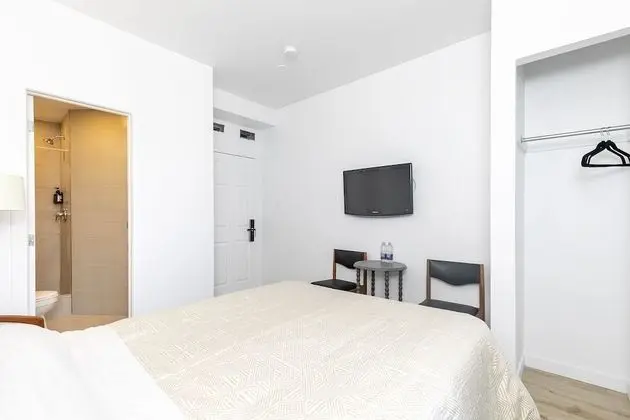 Comfort Tek Büyük Yataklı Oda (301)