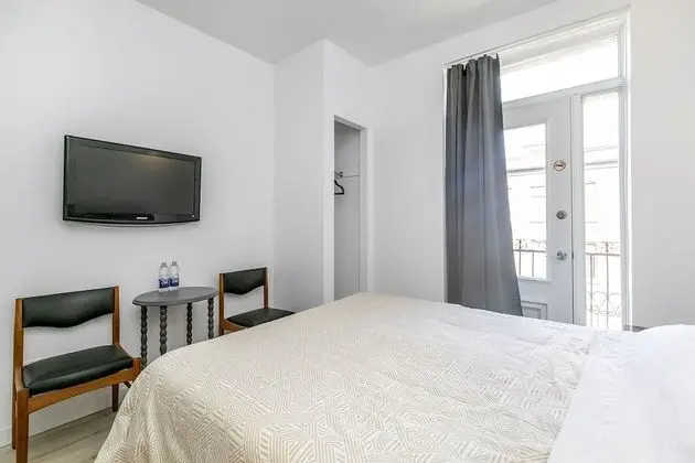 Comfort Tek Büyük Yataklı Oda (301)