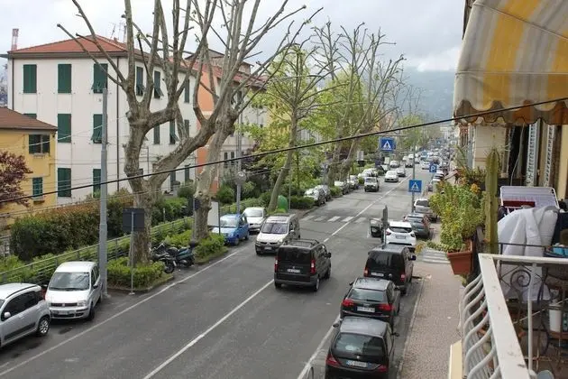 Deluxe Tek Büyük veya İki Ayrı Yataklı Oda, 1 Büyük (Queen) Boy Yatak, Balkon, Şehir Manzaralı