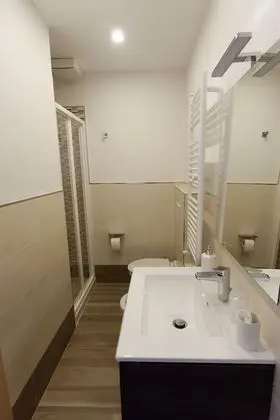 Deluxe Tek Büyük veya İki Ayrı Yataklı Oda, 1 Büyük (Queen) Boy Yatak, Balkon, Şehir Manzaralı