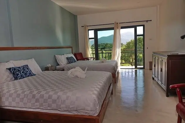Deluxe Room with Mountain View