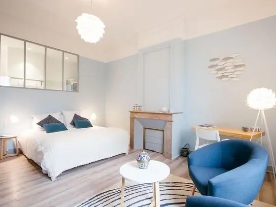 Classic Tek Büyük Yataklı Oda, Banyolu/Duşlu, Üzüm Asması Manzaralı (ESTUAIRE)