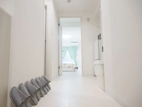 Üç Kişilik Oda (204)