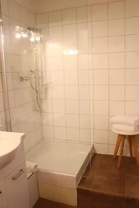 Classic Tek Büyük Yataklı Oda