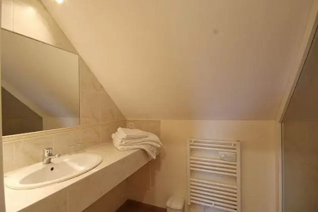 Family Oda, Asma Kat