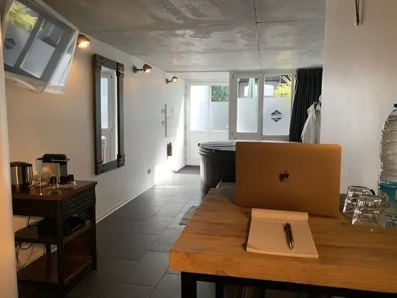 Luxury Tek Büyük Yataklı Oda, Sıcak Su Havuzu (n°1)