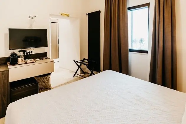 Deluxe Tek Büyük Yataklı Oda (Losciale)