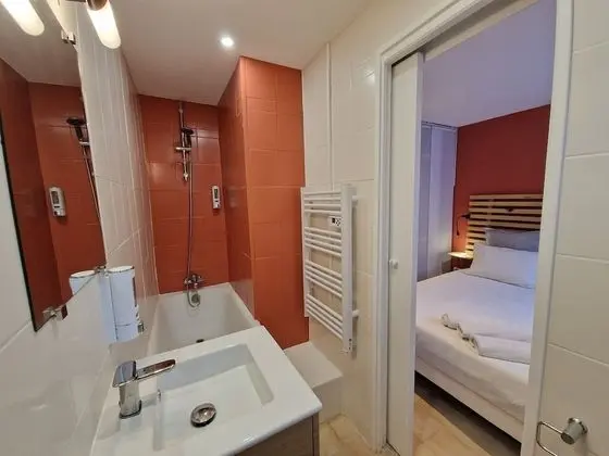 Junior Süit, 1 Yatak Odası, Küvet