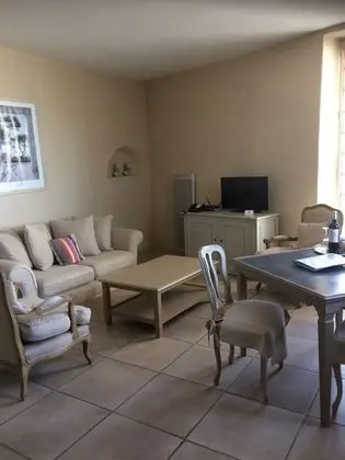 City Süit (Village View)