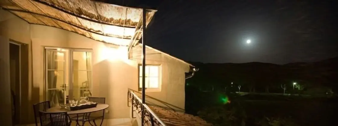 Süit, Teras, Dağ Manzaralı