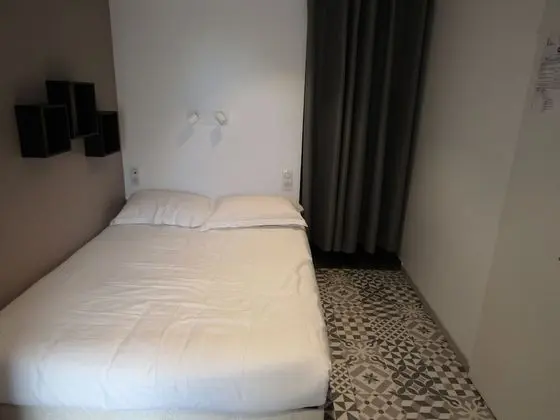 City Üç Kişilik Oda