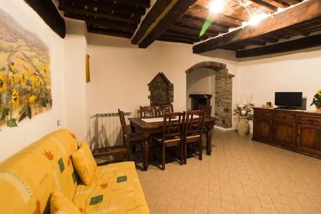 Apart Daire, 1 Yatak Odası, Tepe Manzaralı (Piazza della Chiesa, 19)