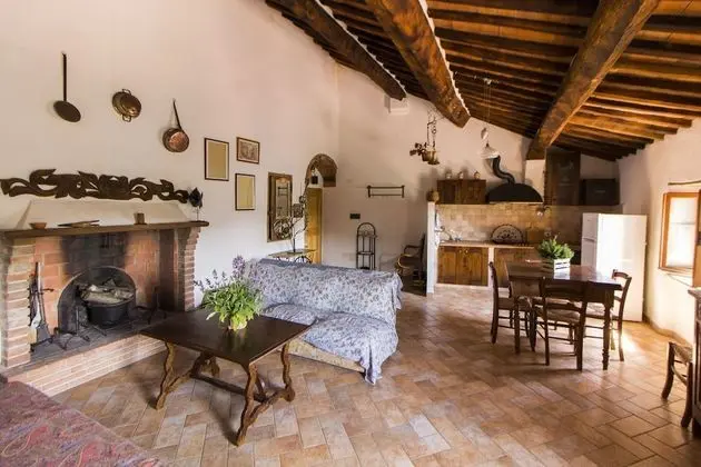 Family Apart Daire, 1 Yatak Odası, Tepe Manzaralı (Piazza della chiesa, 14)