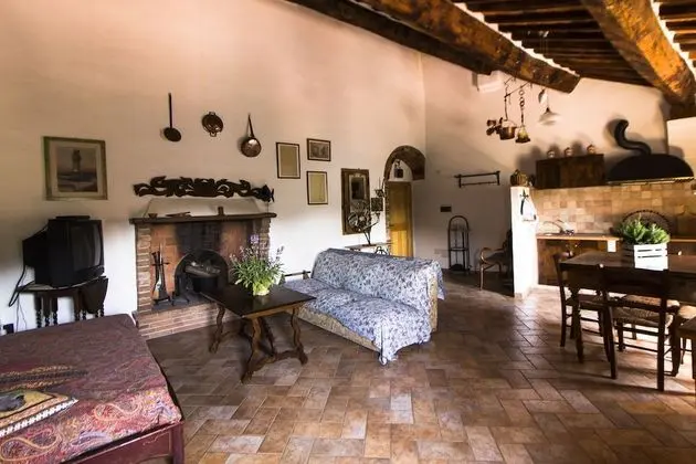 Family Apart Daire, 1 Yatak Odası, Tepe Manzaralı (Piazza della chiesa, 14)