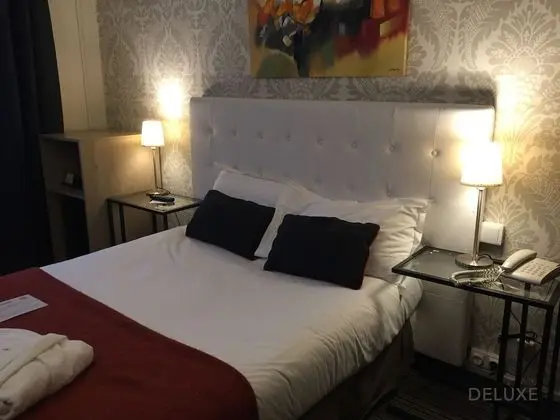 Deluxe Tek Büyük veya İki Ayrı Yataklı Oda