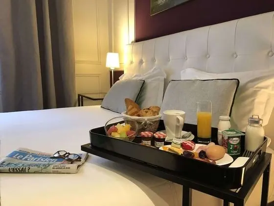Deluxe Tek Büyük veya İki Ayrı Yataklı Oda