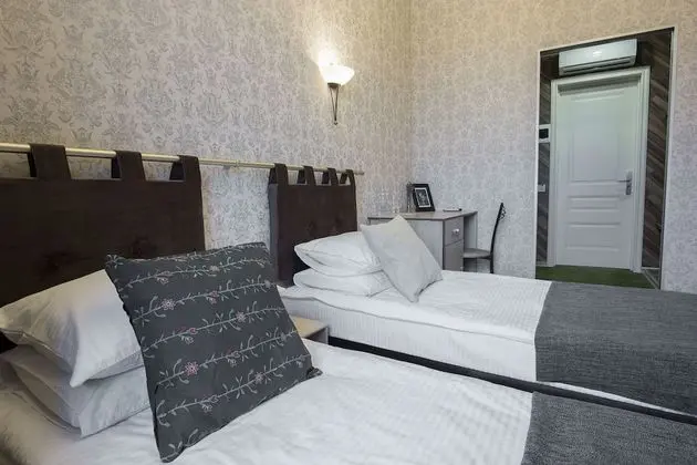 Standard Tek Büyük veya İki Ayrı Yataklı Oda, Nehir Manzaralı