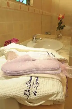 Deluxe Tek Büyük Yataklı Oda, Sigara İçilmez