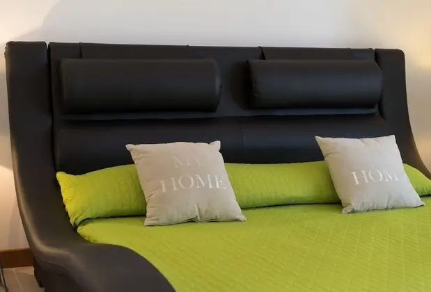 Tek Büyük Yataklı Oda, Ortak Banyo