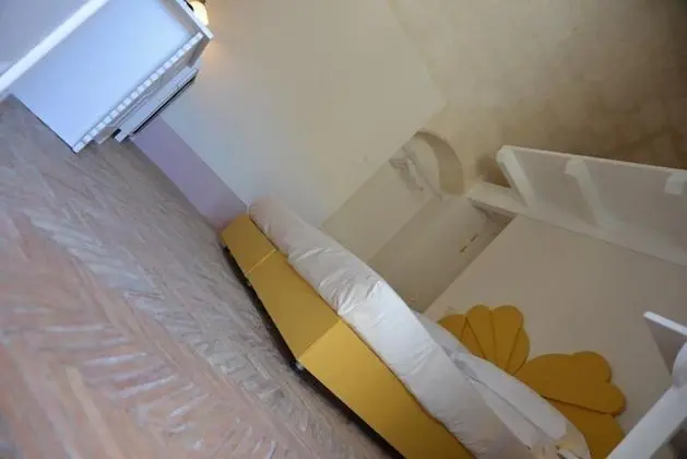 Classic Tek Büyük Yataklı Oda