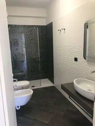 Standard Tek Büyük veya İki Ayrı Yataklı Oda, Balkon (Greta Garbo)