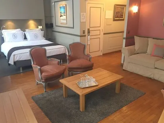 Standard Tek Büyük Yataklı Oda (Patio)