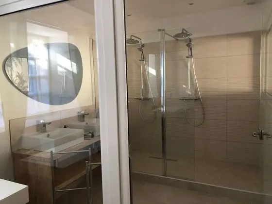 Tek Büyük Yataklı Oda (RDC)