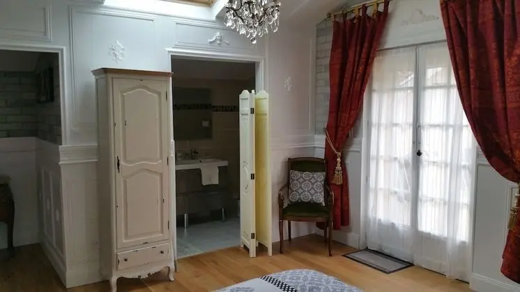 Grand Tek Büyük Yataklı Oda
