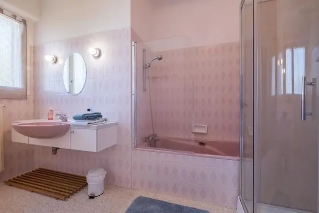 Tek Büyük Yataklı Oda, Banyolu/Duşlu (Saphir)