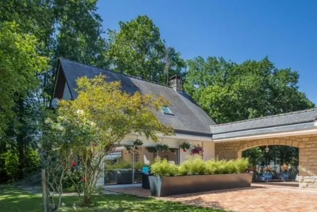 Tek Büyük Yataklı Oda, Banyolu/Duşlu (Saphir)