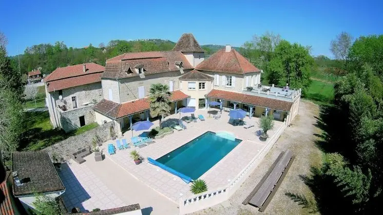 Family Dört Kişilik Oda (Cahors)