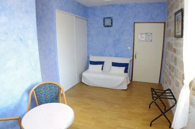 Family Dört Kişilik Oda (Figeac)