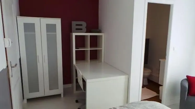 Tek Büyük Yataklı Oda (Belle-Rose)