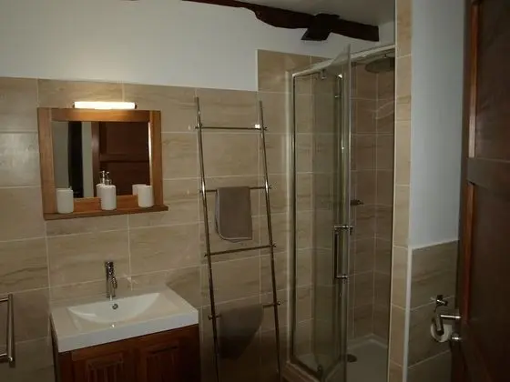 Tek Büyük Yataklı Oda (Blanche)