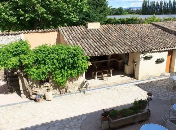 Süit (Terrace)