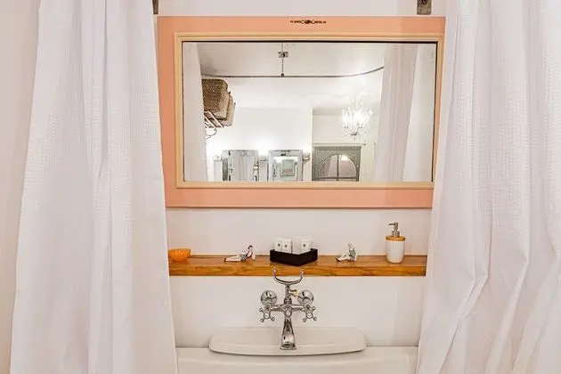 Luxury Süit, Banyolu/Duşlu (Mucha)