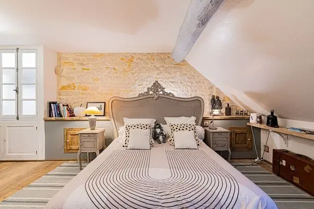 Luxury Tek Büyük Yataklı Oda, Banyolu/Duşlu, Bahçe Manzaralı (Chambre Granit)