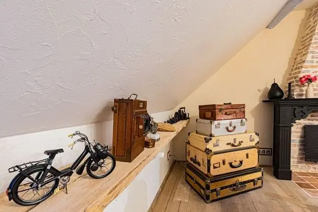 Luxury Tek Büyük Yataklı Oda, Banyolu/Duşlu, Bahçe Manzaralı (Chambre Granit)