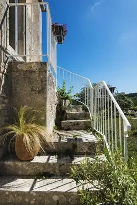 Superior Kır Evi, Banyolu/Duşlu, Bahçe Manzaralı (Grand)