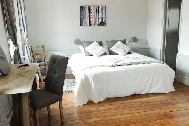 Comfort Tek Büyük veya İki Ayrı Yataklı Oda