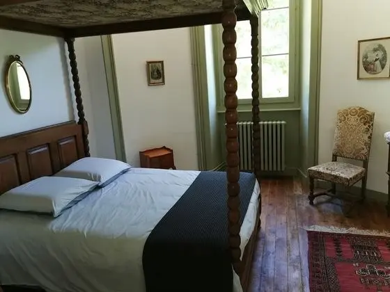 Deluxe Dört Kişilik Oda