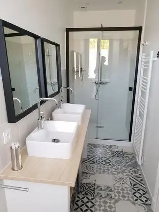 Tek Büyük Yataklı Oda (Liquoreuse)