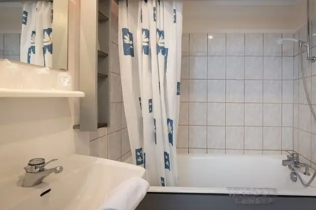 Tek Büyük Yataklı Oda, Sigara İçilmez