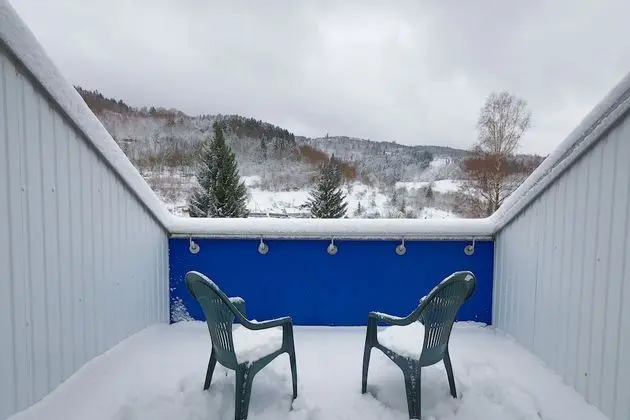 Üç Kişilik Oda, Birden Çok Yatak, Sigara İçilmez