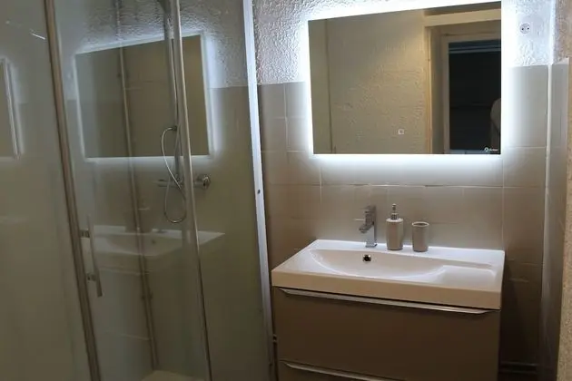 Kır Evi, Özel Banyo (du Cytise)
