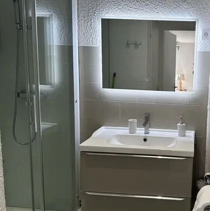 Kır Evi, Özel Banyo (du Cytise)