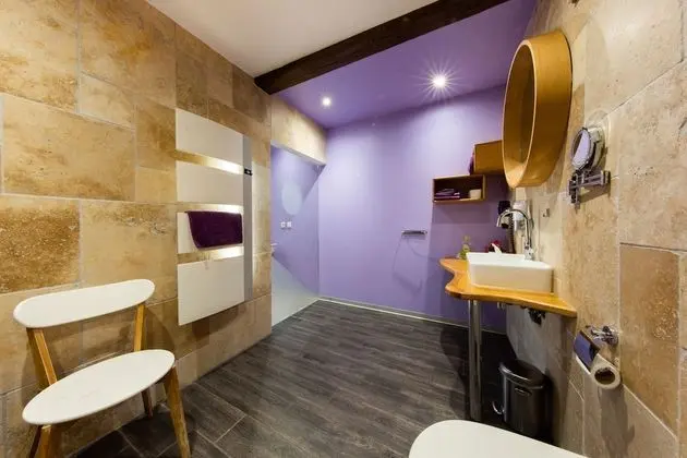 Deluxe Tek Büyük Yataklı Oda, Banyolu/Duşlu, Avlu Manzaralı